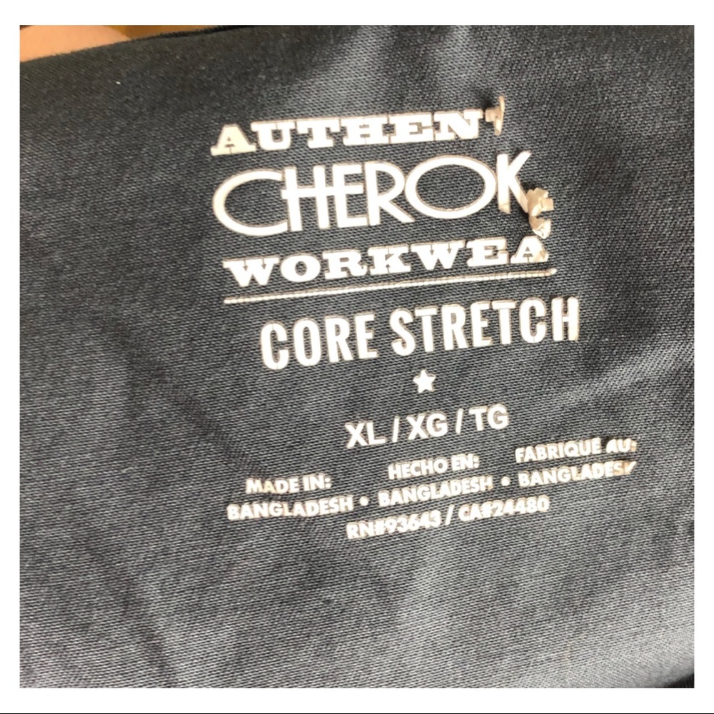 Cherokee Gray Scrub Set - Picture 5 of 11